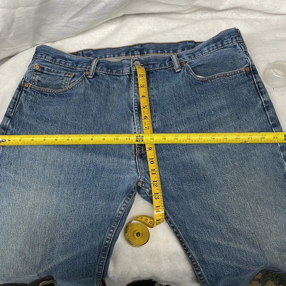 Levi’s 505 vintage jeans men sz 42x30 - Picture 7 of 8